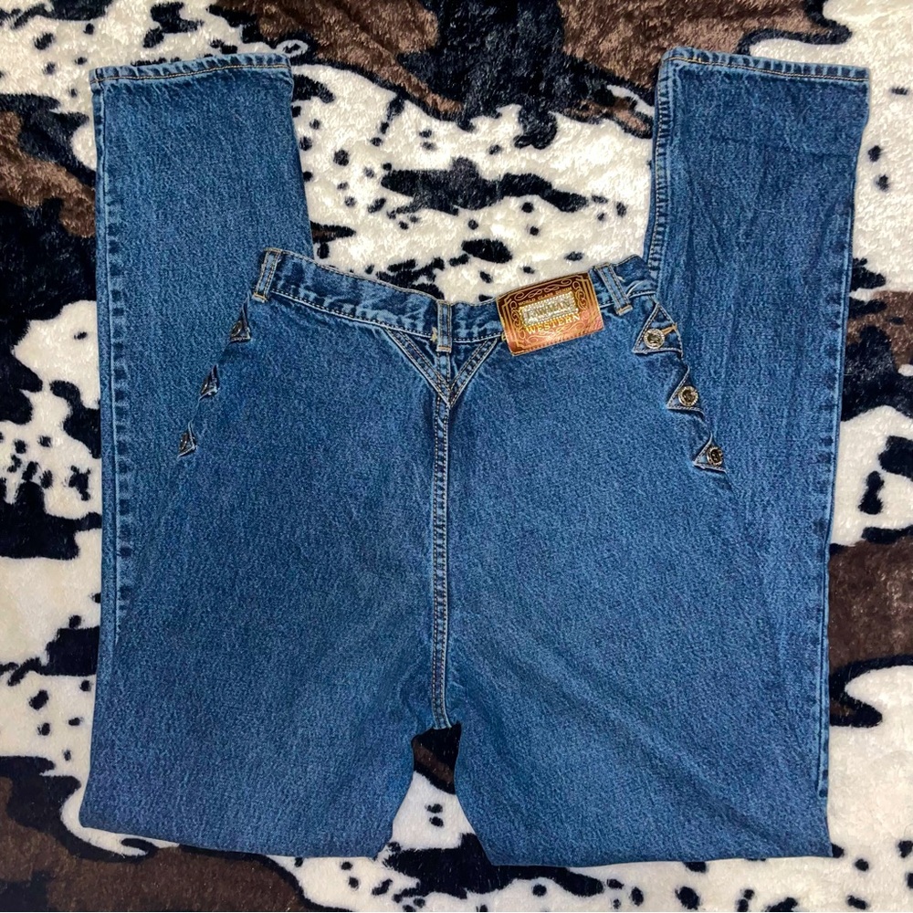 Lawman Jeans! Dark wash! Great condition! Size 9/10